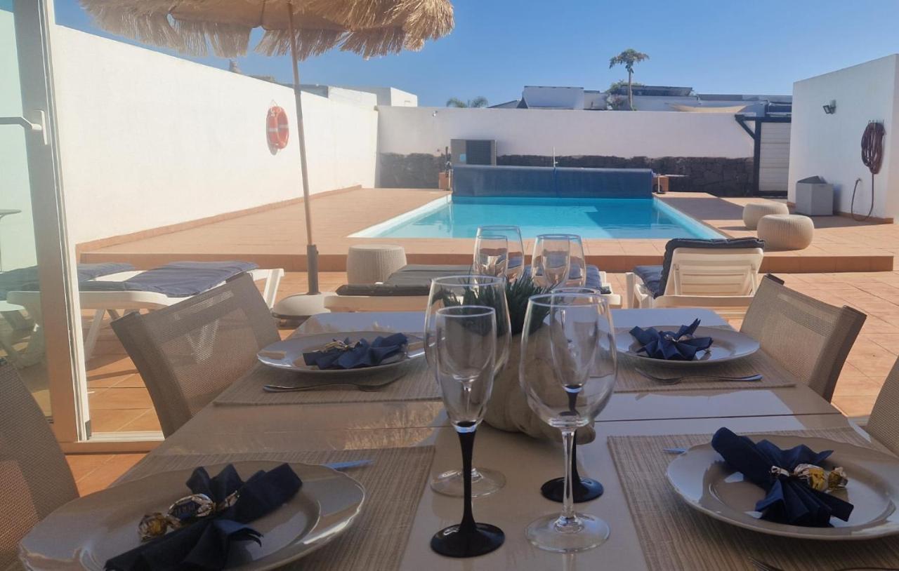 Villa Baroli Amplia Piscina Privada Climatizada Playa Blanca  Exterior foto